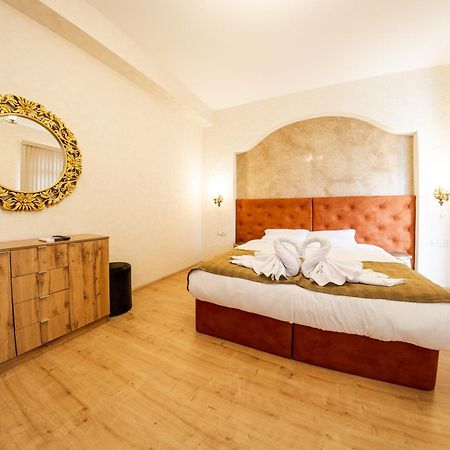Sofia Crown Life Apartment Екстериор снимка