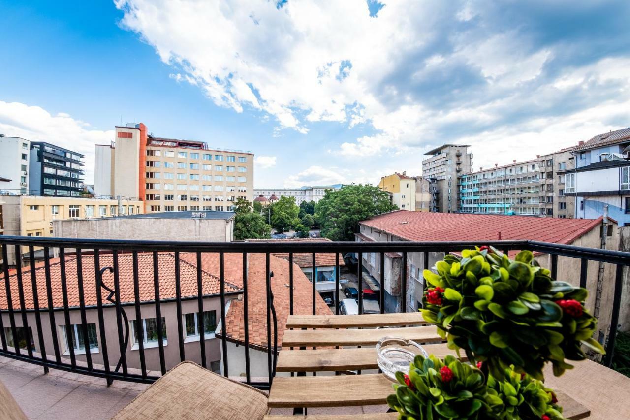 Sofia Crown Life Apartment Екстериор снимка